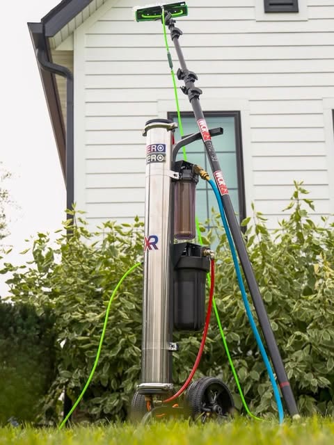PrimeTime purified-water filtration system and water-fed poles at a job